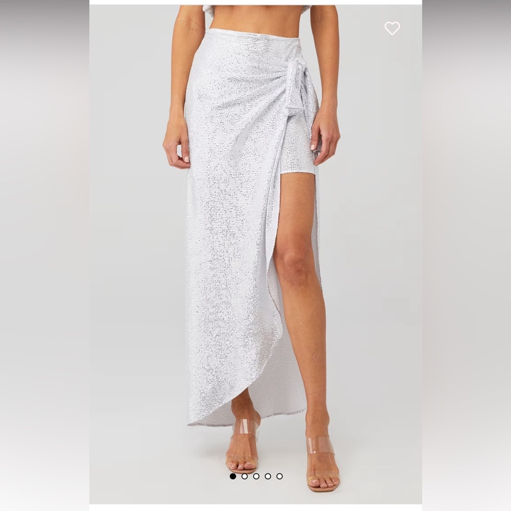 SHOW ME YOUR MUMU WRAP ME UP SKIRT size xs